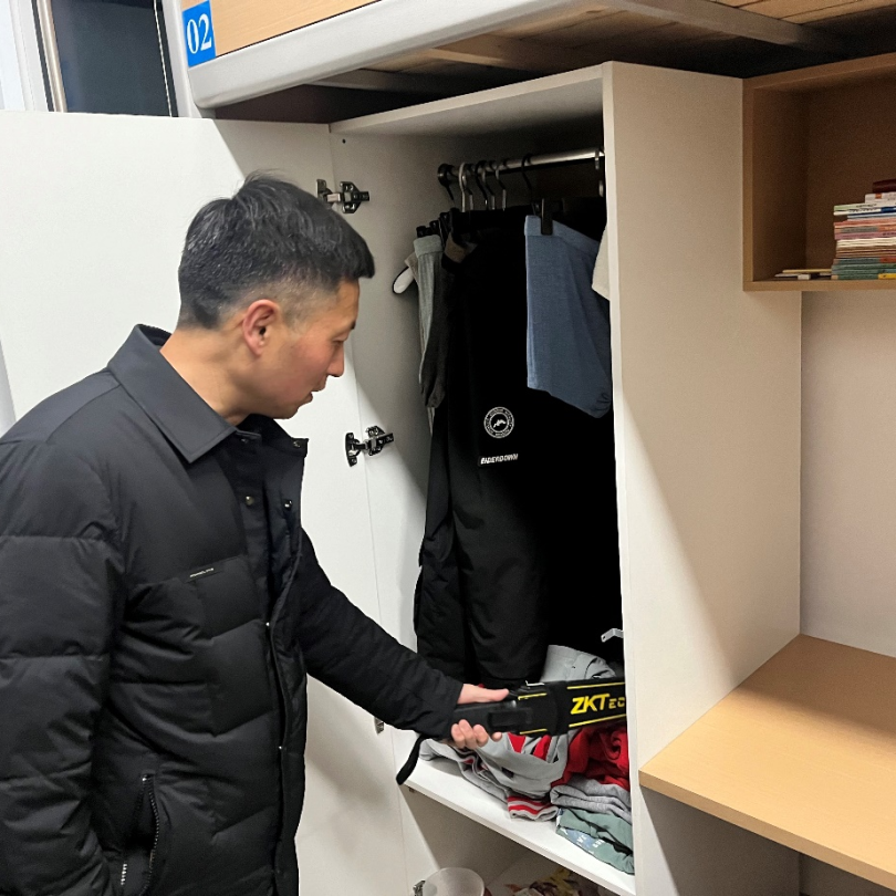 走访入寝，关怀暖心——淮北一中高一年级开展班主任查寝活动
